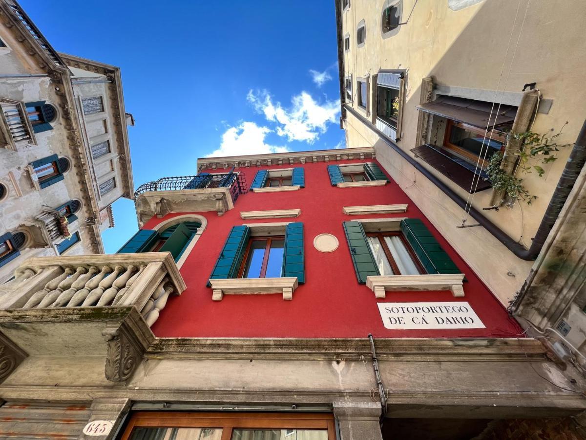 Splendid “true Apartment” Overlooking Water Apartment Venice